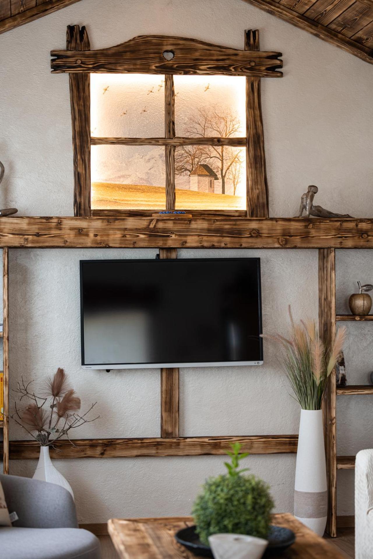 Piccolo Orso Bruno Bed & Breakfast กาวาเรโน ภายนอก รูปภาพ