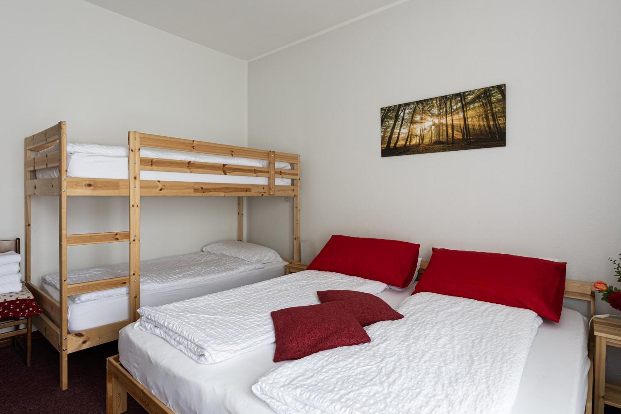 Piccolo Orso Bruno Bed & Breakfast กาวาเรโน ภายนอก รูปภาพ