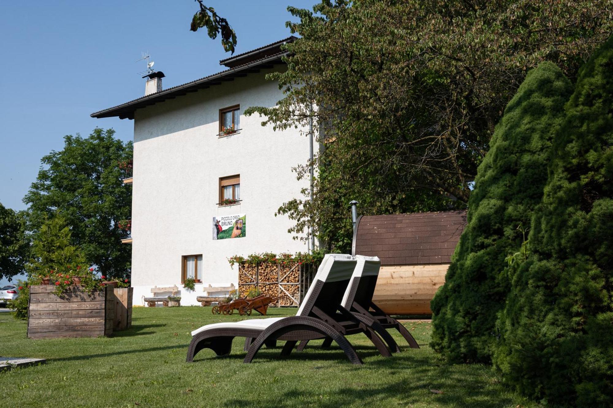 Piccolo Orso Bruno Bed & Breakfast กาวาเรโน ภายนอก รูปภาพ