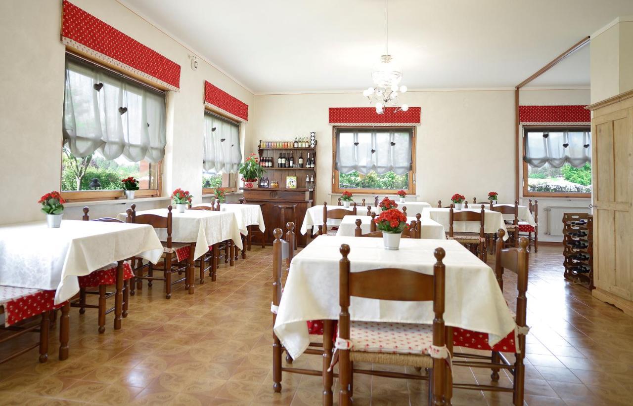 Piccolo Orso Bruno Bed & Breakfast กาวาเรโน ภายนอก รูปภาพ
